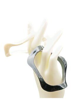 Black & White Abstract Vintage Acrylic Bangles Unique Wavy Design Set Of Two Fit
